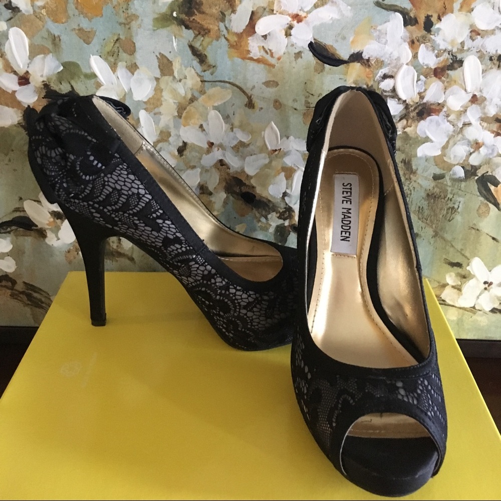 New Steve Madden Lace Black/Gray